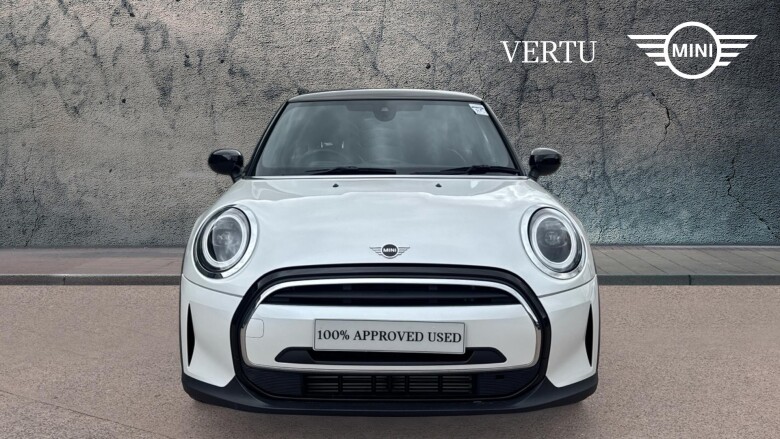 MINI Hatchback 1.5 Cooper Exclusive Premium 3dr Auto Petrol Hatchback